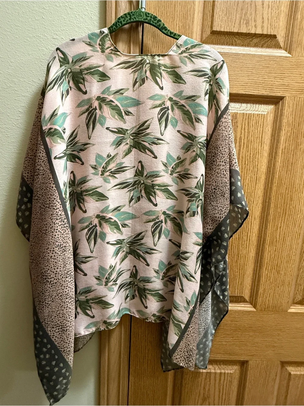 Light Pink & Green Leaf Print Kimono-Style scarf/shawl/wrap